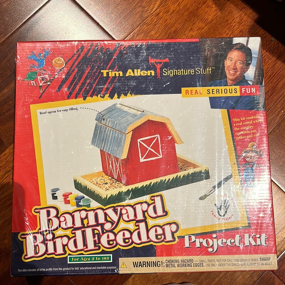 NIP Tim Allen Signature Stuff Barnyard Birdfeeder Project Kit NEW
